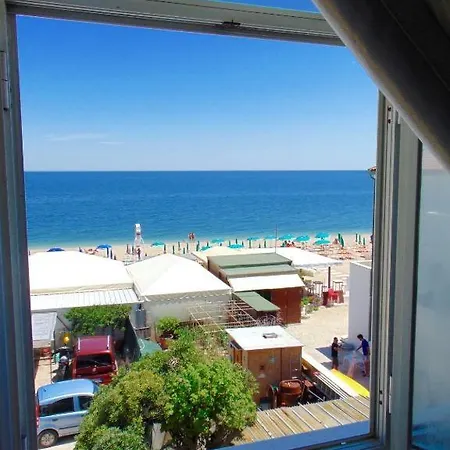 Apartmán Comoda Mansarda Fronte Mare, - M249 *